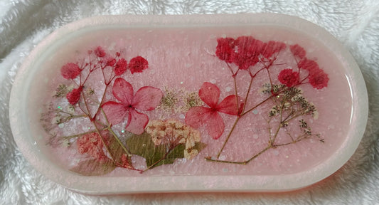Pressed flower oval resin tray
